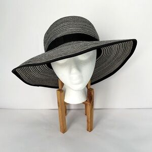 Women’s Solar Escape Elegant Black and Gray Sun Hat